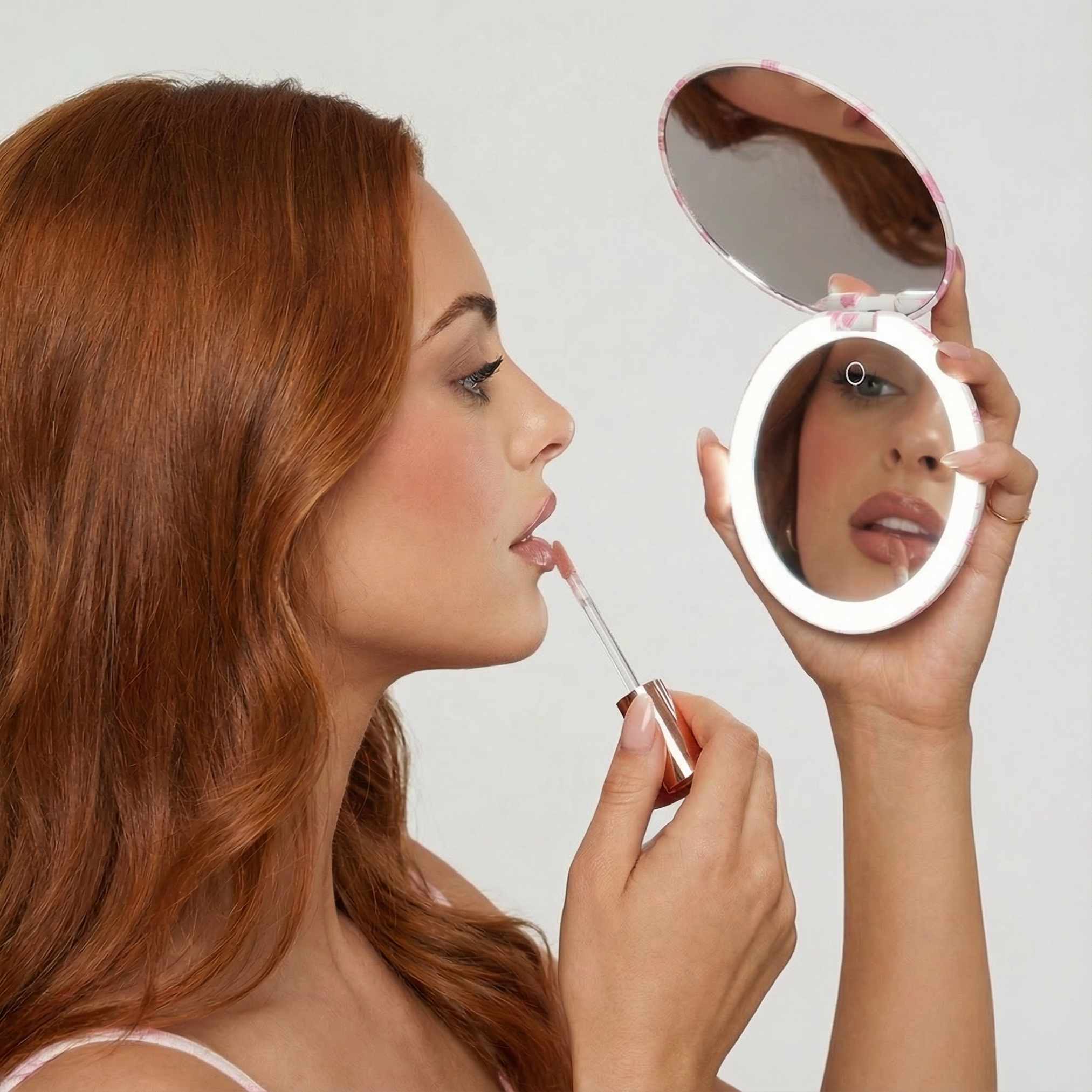 Taylor LED Compact Mirror