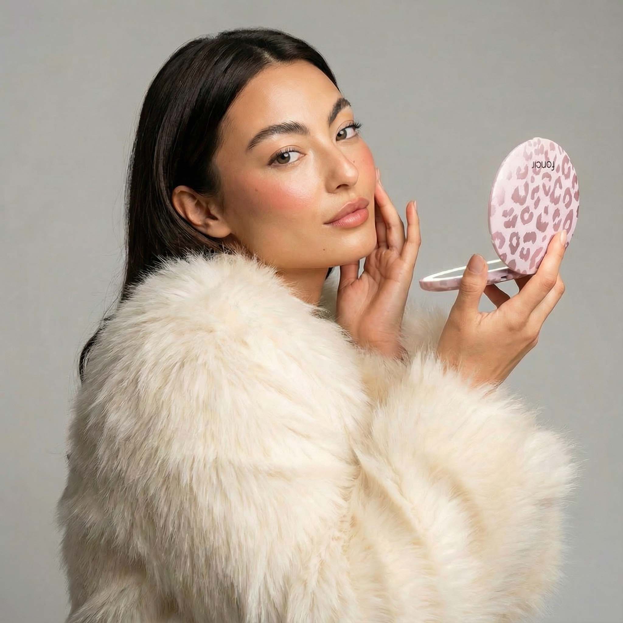 Mini Taylor LED Compact Mirror