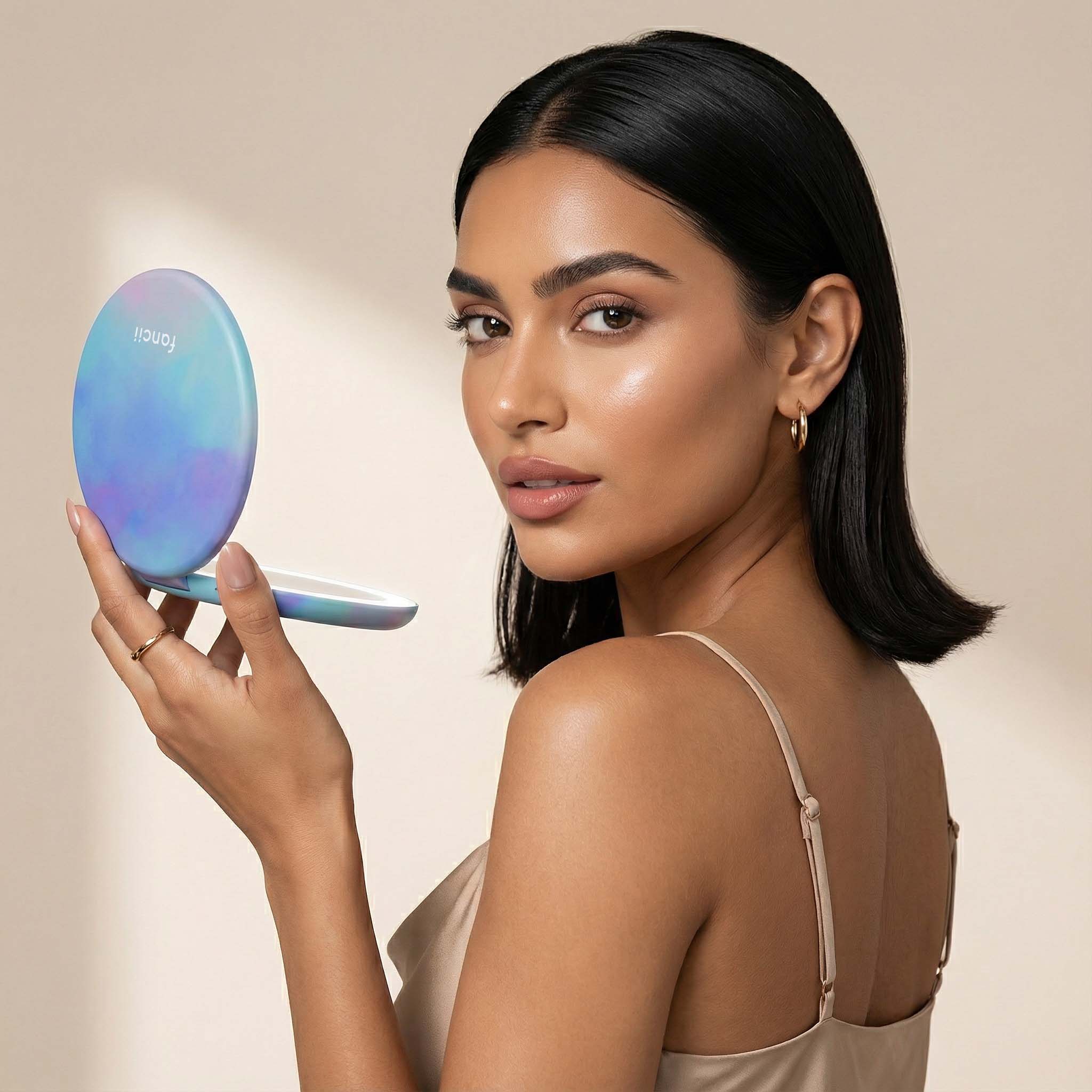 Taylor LED Compact Mirror